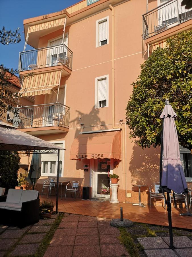 Villa Rosa Loano Bagian luar foto