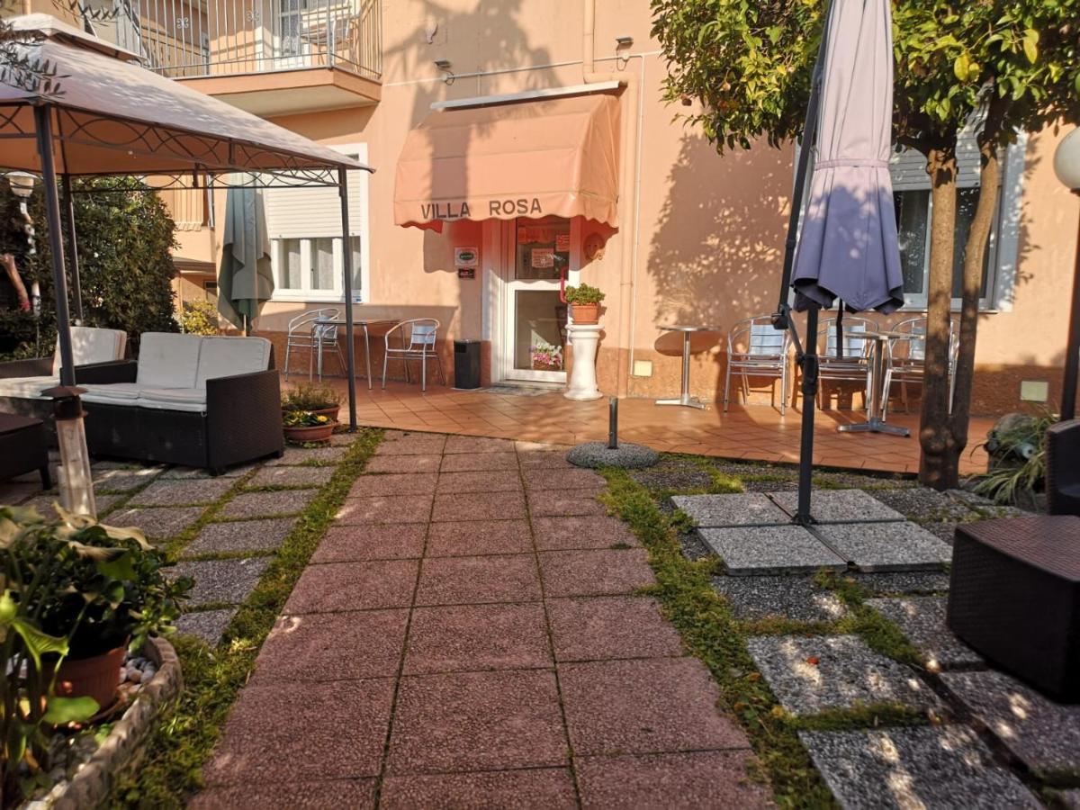 Villa Rosa Loano Bagian luar foto